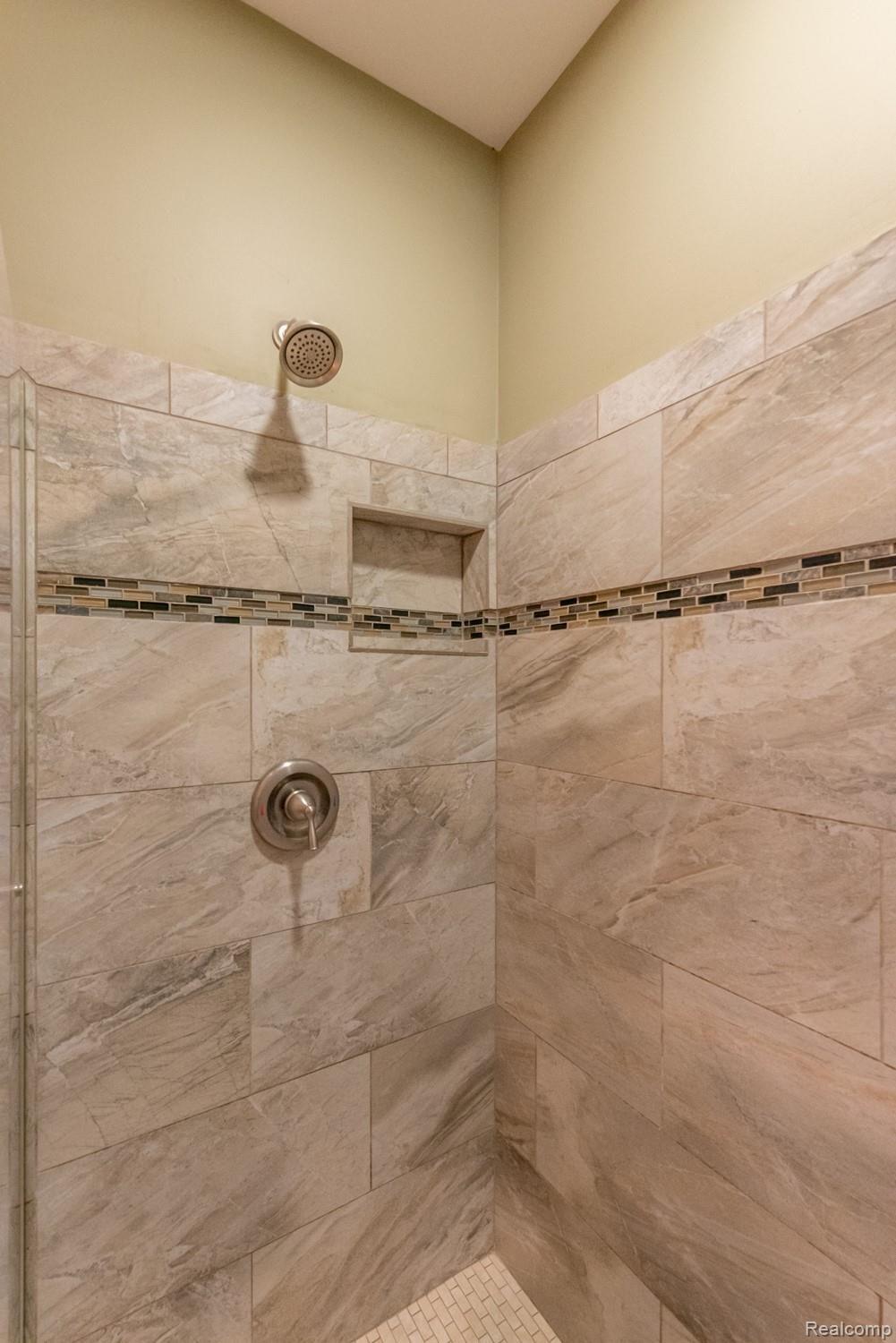10226 Buhl Road Pinckney, MI 48169 - Photo 14 of 71 D75_6640.jpg