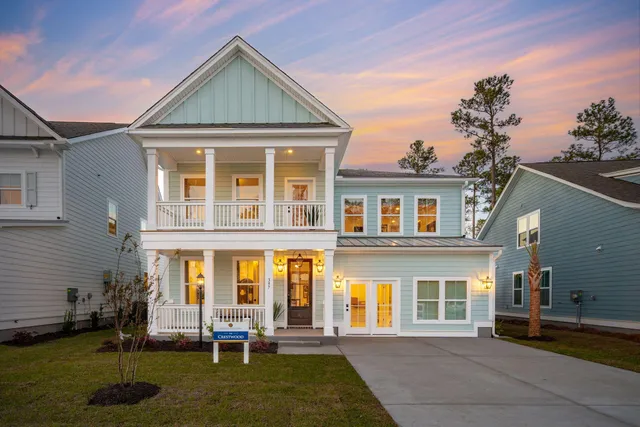 $659,990 | 4 Cherrywood Drive, Summerville, SC 29483
