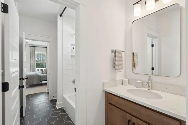 $659,990 | 4 Cherrywood Drive, Summerville, SC 29483