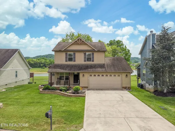 $669,700 | 121 Twilight Boulevard, Sharps Chapel, TN 37866