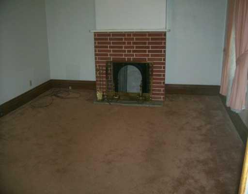 149 Ice Pond Road Leechburg, PA 15656 - Photo 5 of 7 Living Room.