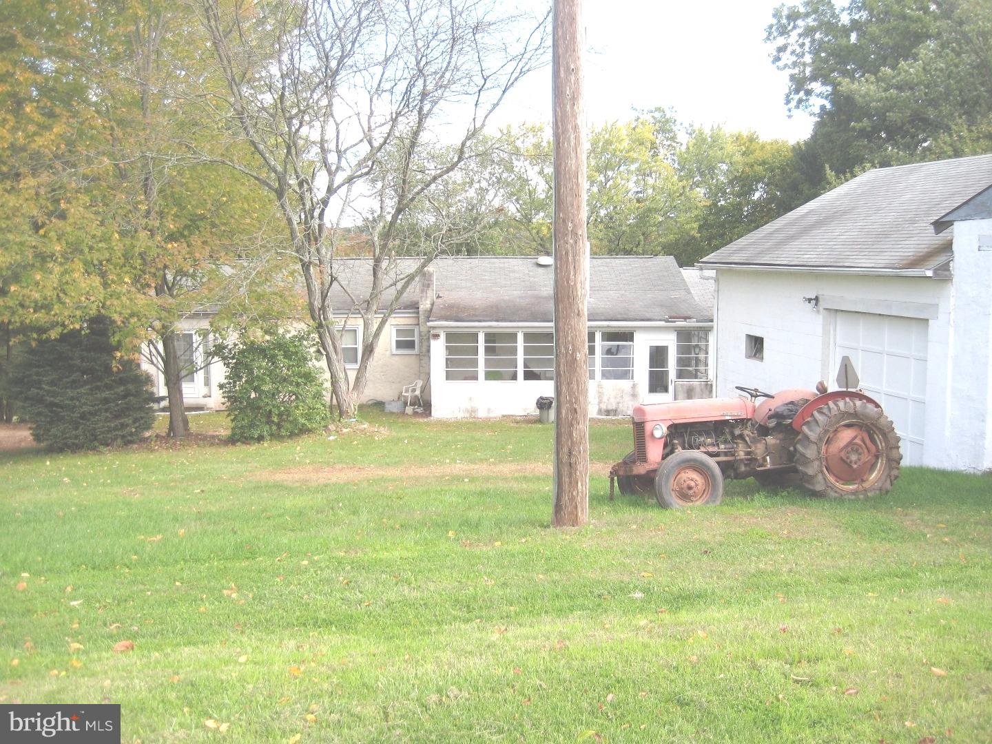 824 Spring City Road Phoenixville, PA 19460 - Photo 12 of 15