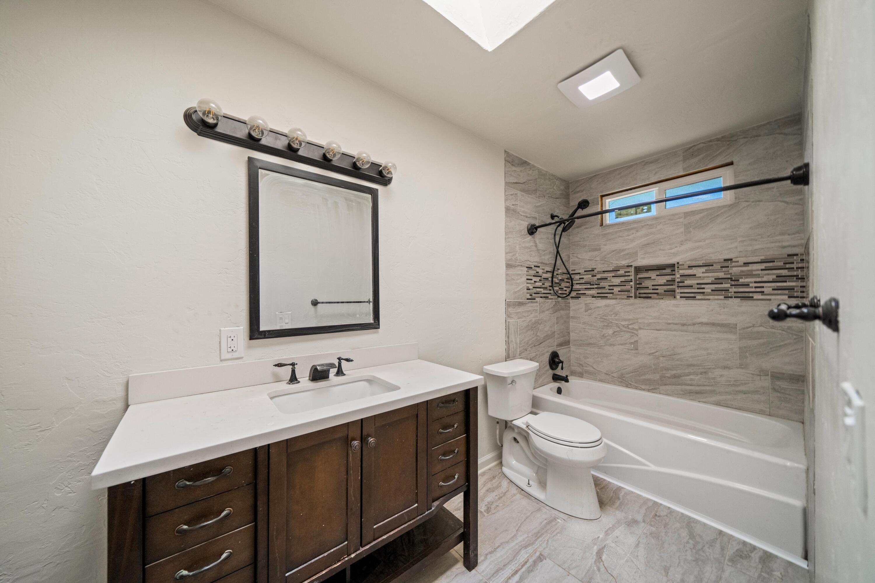 1330 Scenic Way Redding, CA 96001 - Photo 25 of 37 IMG-25