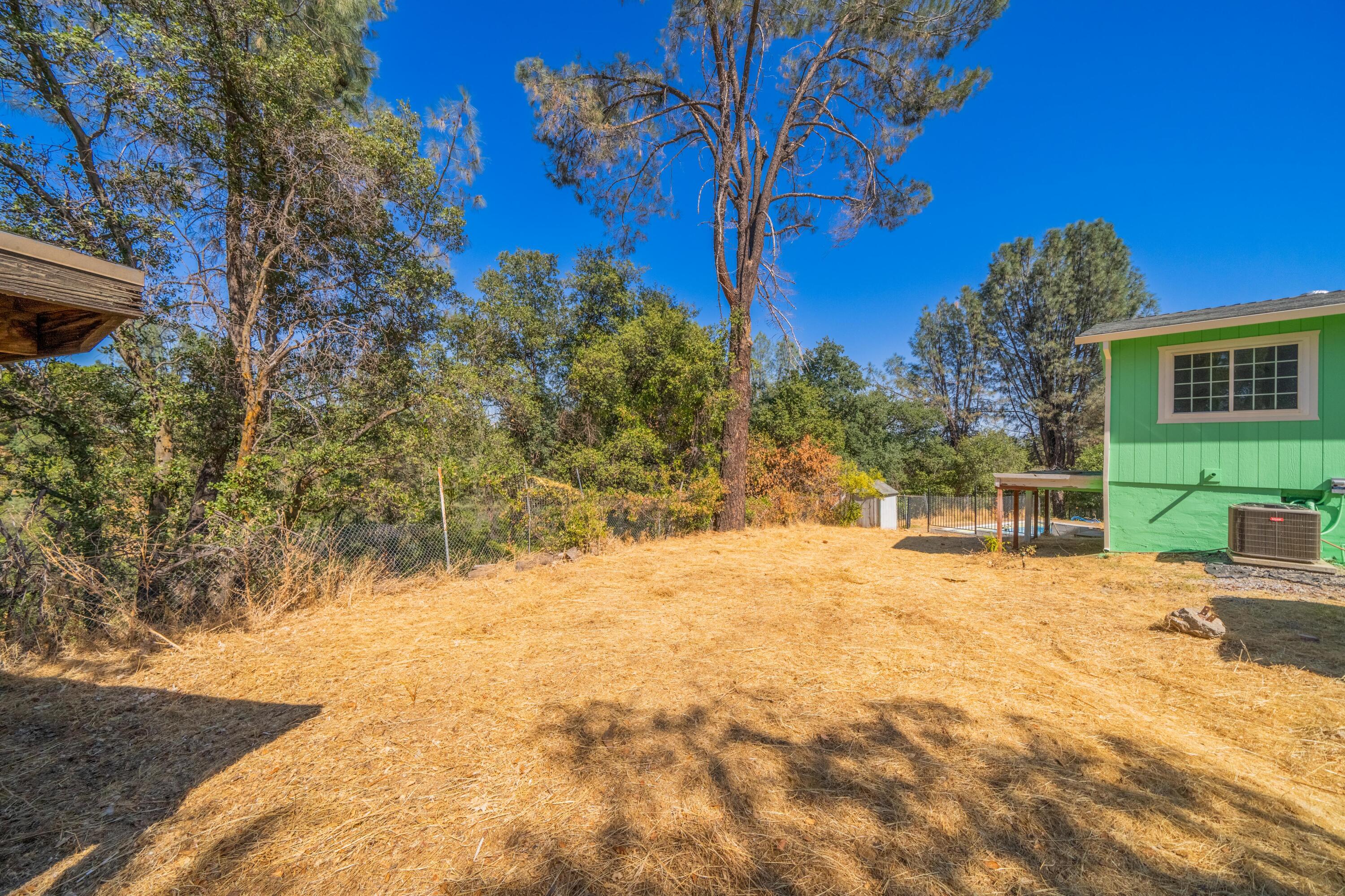1330 Scenic Way Redding, CA 96001 - Photo 34 of 37 IMG-34