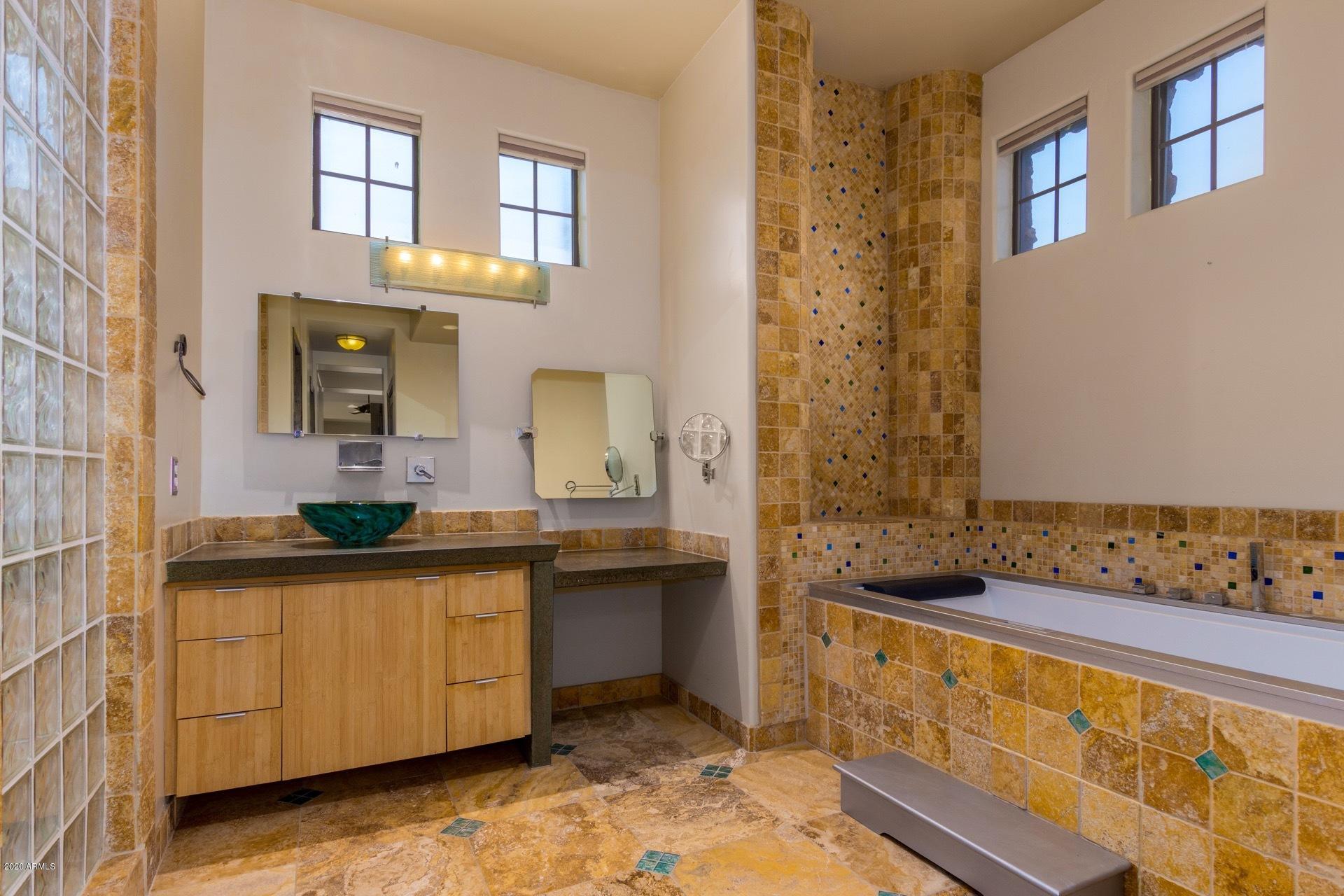 9134 West Happy Valley Road Peoria, AZ 85383 - Photo 38 of 58 0034-Happy Valley 35
