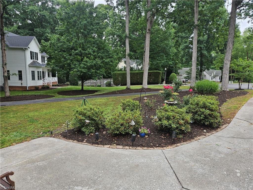 121 Roxbury Court Advance, NC 27006 - Photo 33 of 35