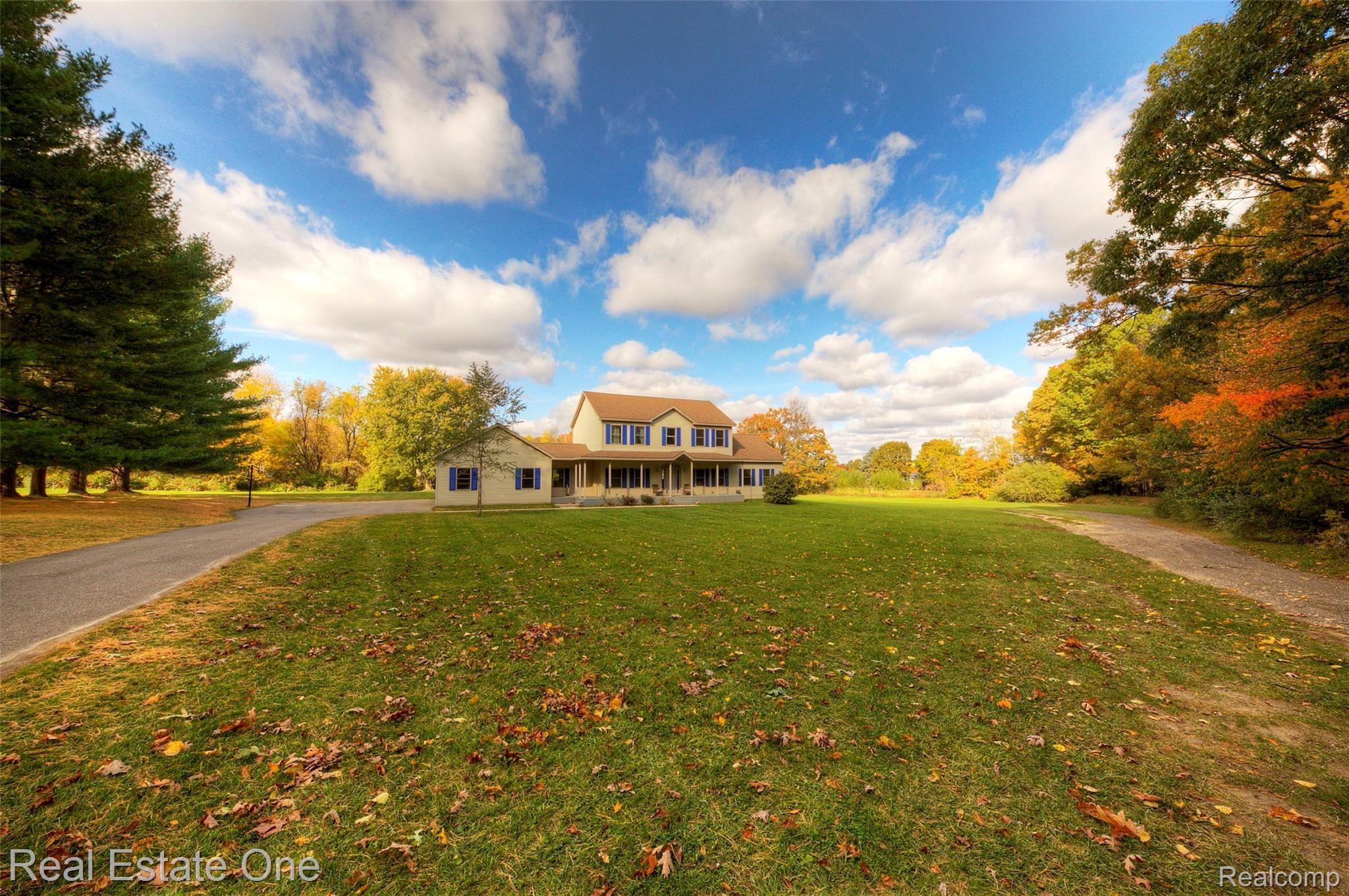 3676 Norton Road Howell, MI 48843 - Photo 59 of 82 930A4902_3_4.jpg