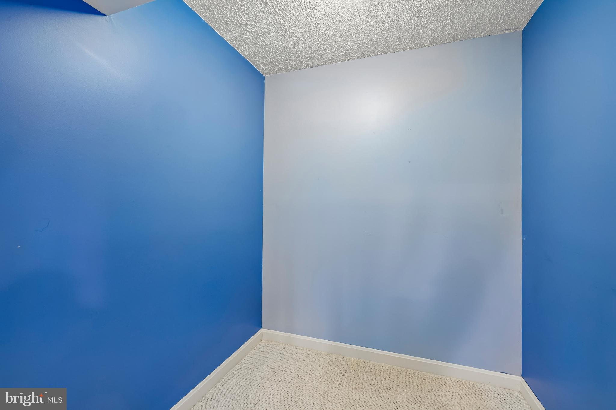 5233 Eliots Oak Road Columbia, MD 21044 - Photo 35 of 51 Reading/meditation room