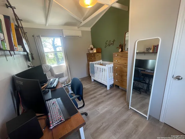 $925,000 | 792 Alamo Beach Road, Pipe Creek, TX 78063