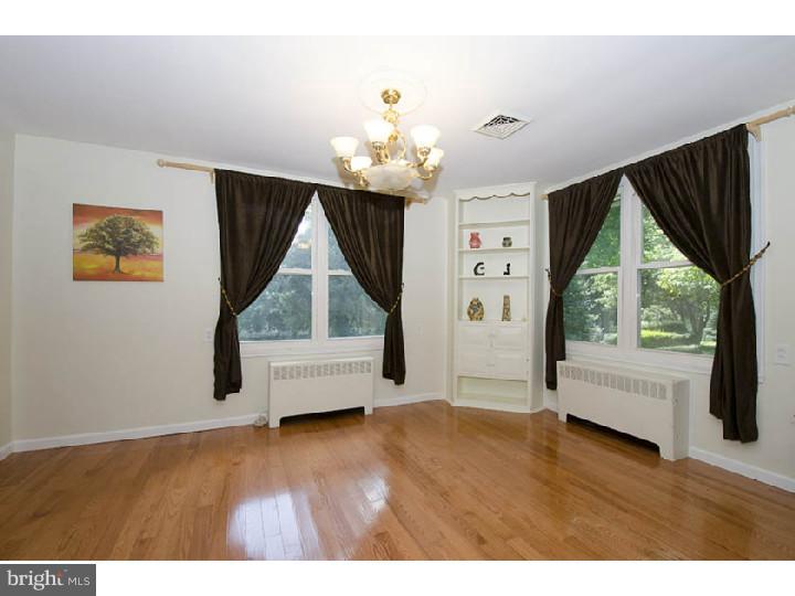211 West Rose Valley Road Wallingford, PA 19086 - Photo 8 of 25 Dining Room