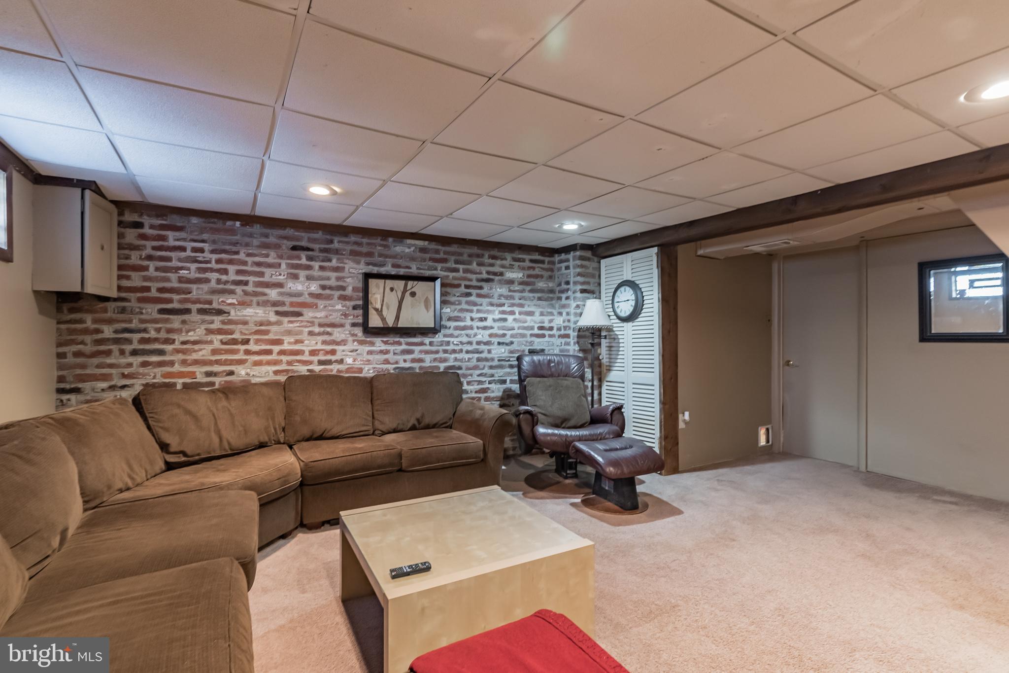 8733 Sagamore Road Philadelphia, PA 19128 - Photo 18 of 32 Gallery Image 18