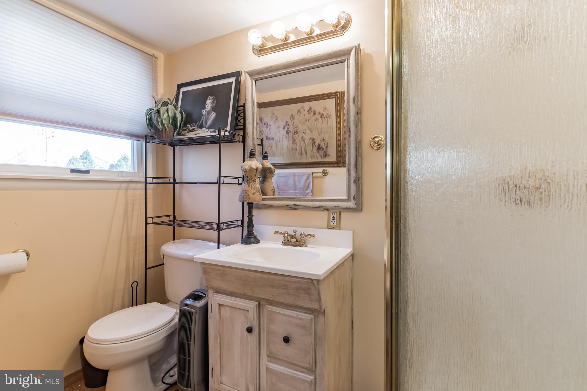 8733 Sagamore Road Philadelphia, PA 19128 - Photo 21 of 32 Gallery Image 21