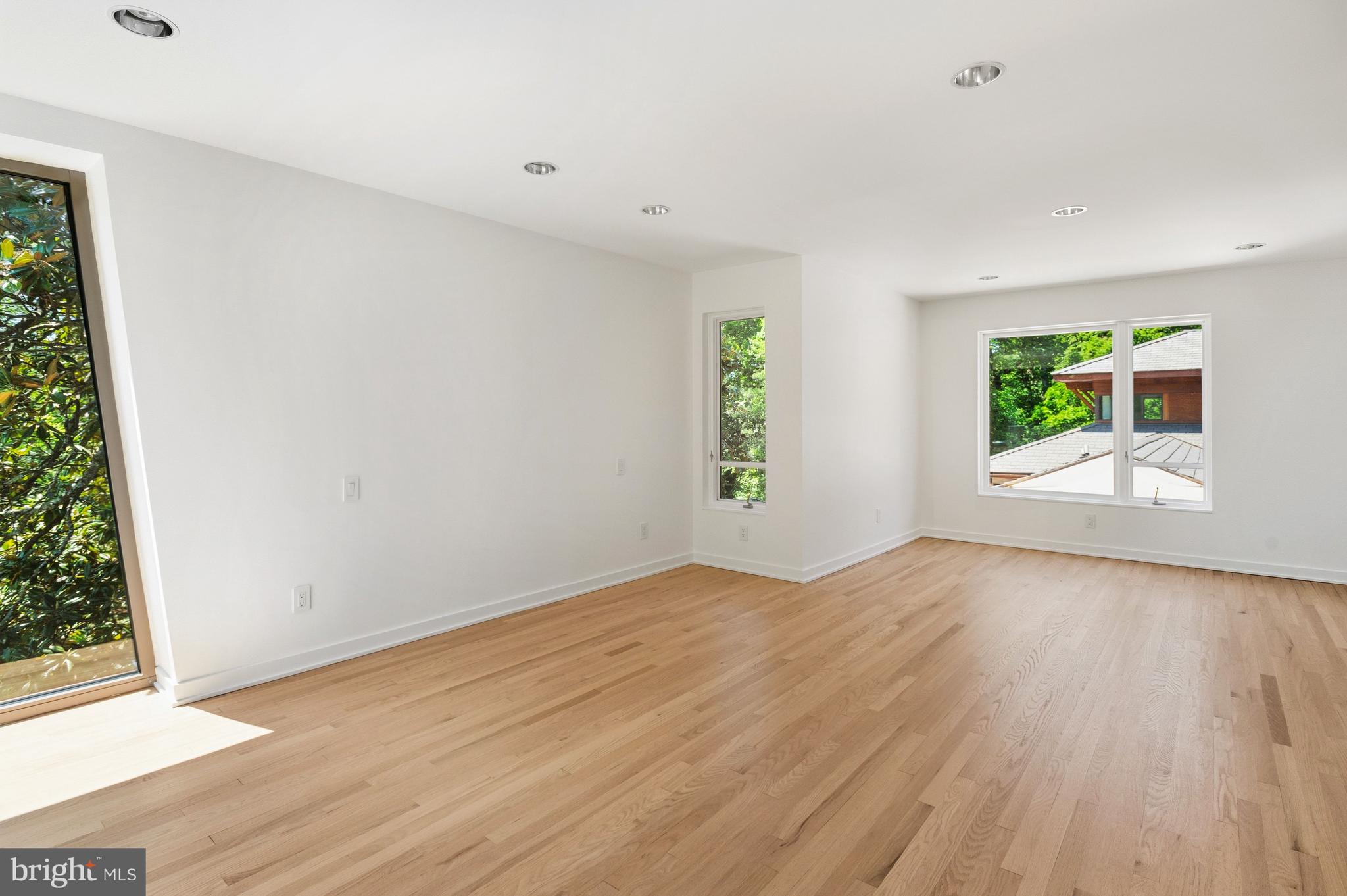 2920 Albemarle Street Northwest Washington, DC 20008 - Photo 22 of 49 Third Bedroom