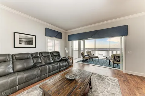 $899,900 | 14813 Laguna Drive, Unit 401, Fort Myers, FL 33908