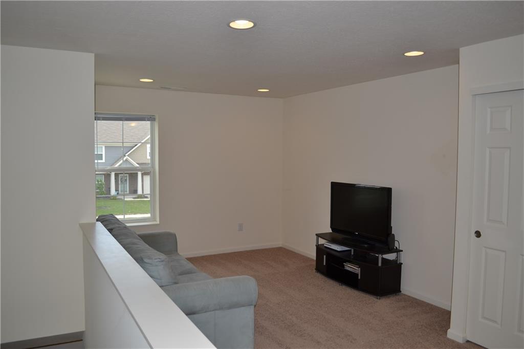 2504 Autumn Road Indianapolis, IN 46229 - Photo 17 of 31