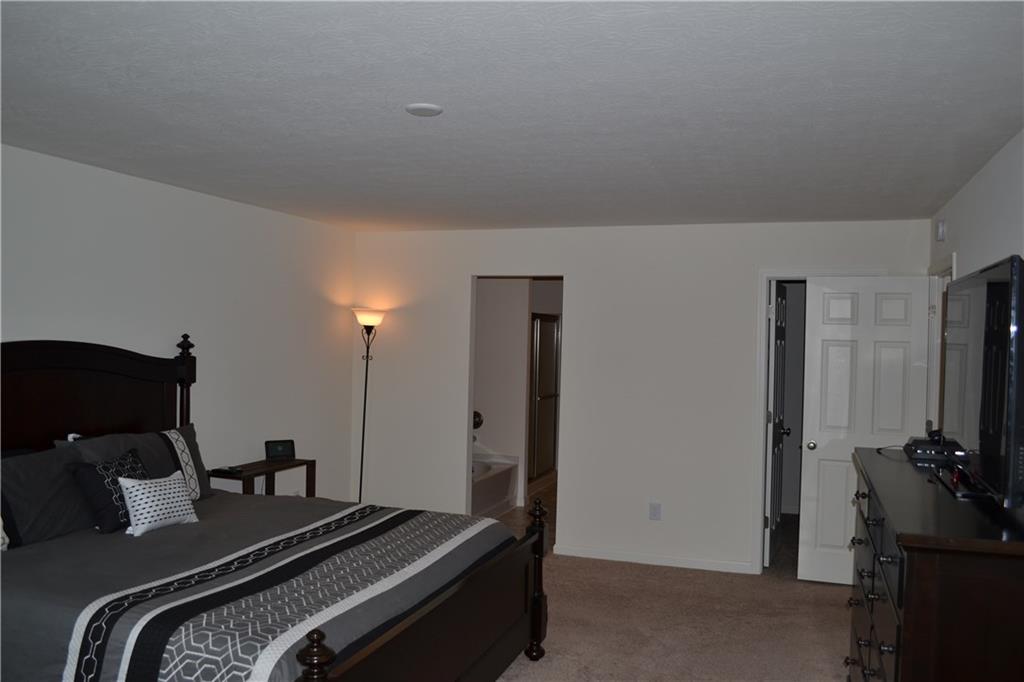 2504 Autumn Road Indianapolis, IN 46229 - Photo 23 of 31
