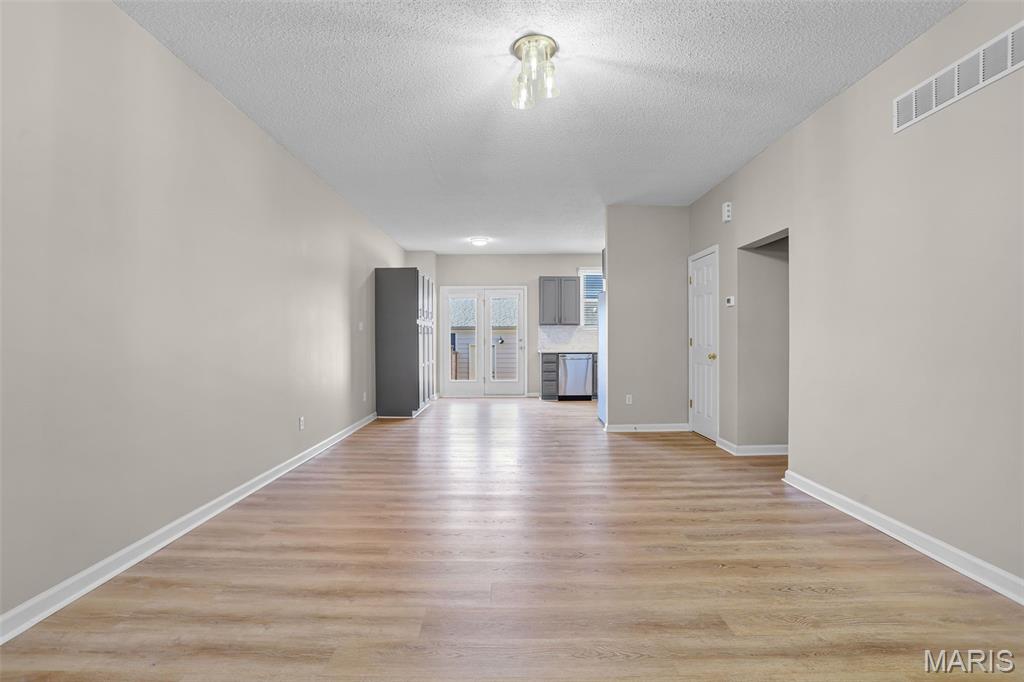 3308 Domain Street St. Charles, MO 63301 - Photo 15 of 40