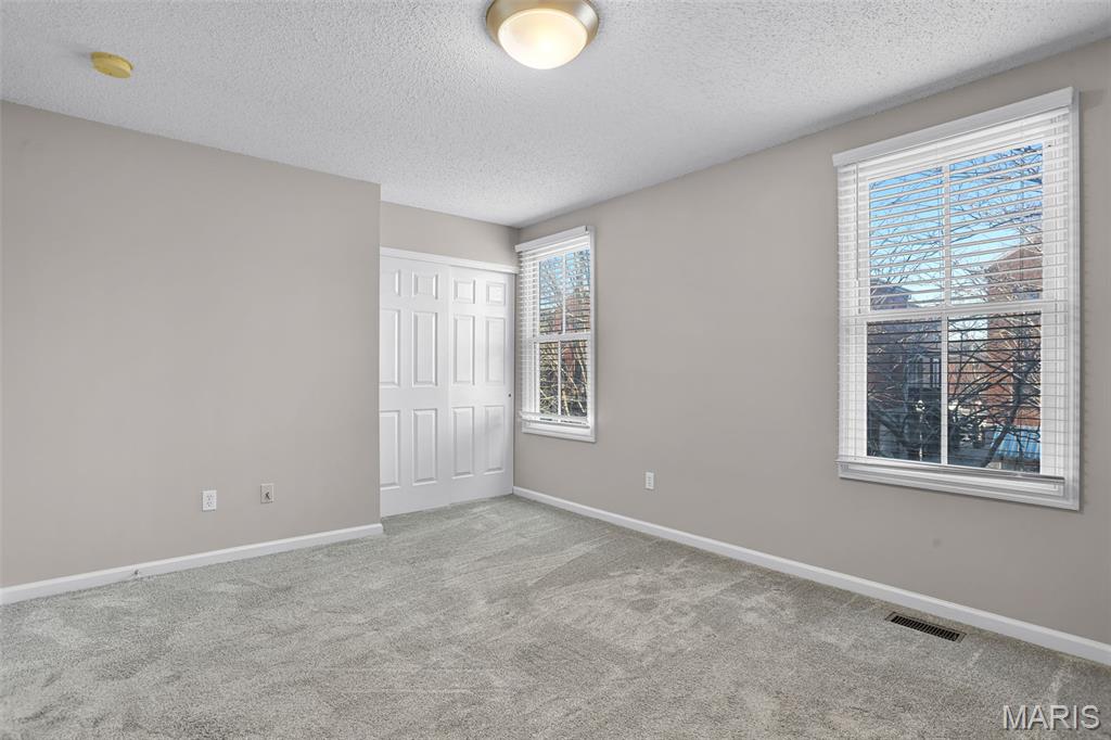 3308 Domain Street St. Charles, MO 63301 - Photo 25 of 40