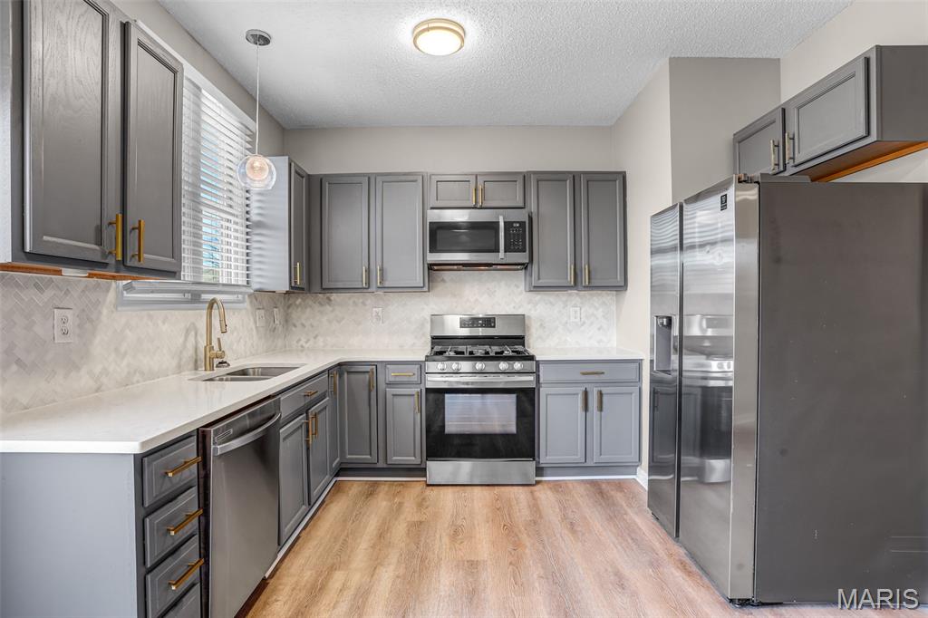 3308 Domain Street St. Charles, MO 63301 - Photo 10 of 40