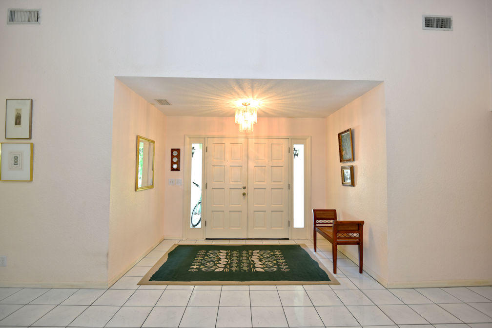 13154 165th Road North Jupiter, FL 33478 - Photo 9 of 25 Foyer