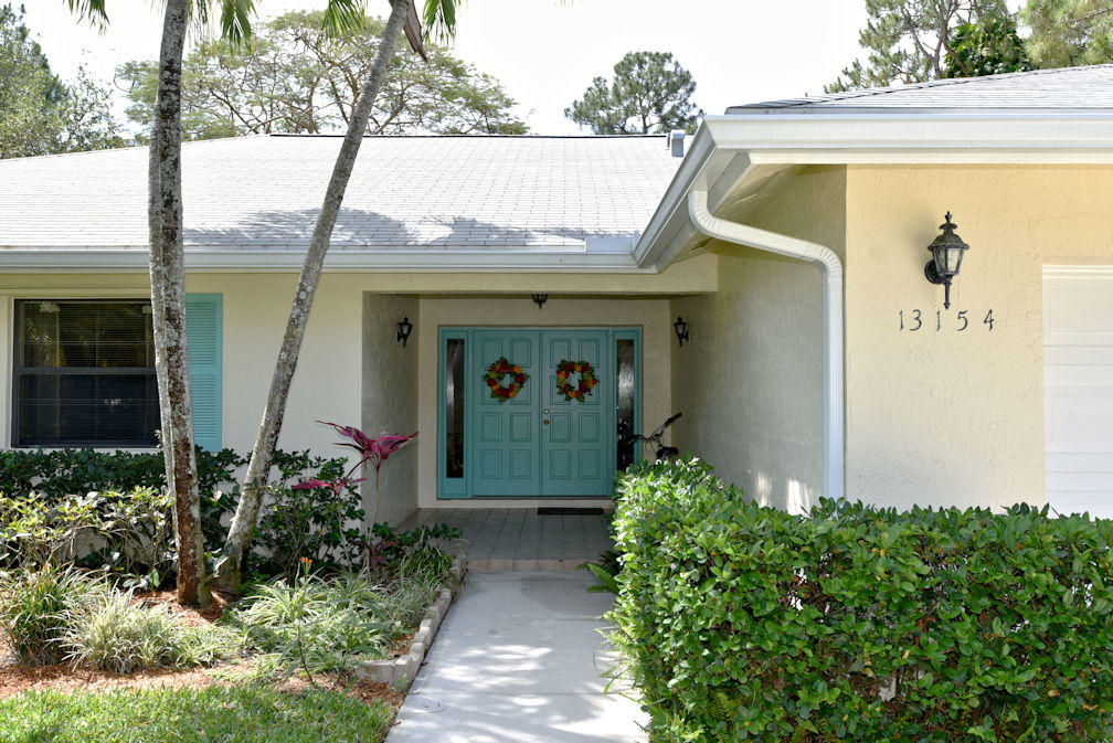 13154 165th Road North Jupiter, FL 33478 - Photo 10 of 25 Front (1)