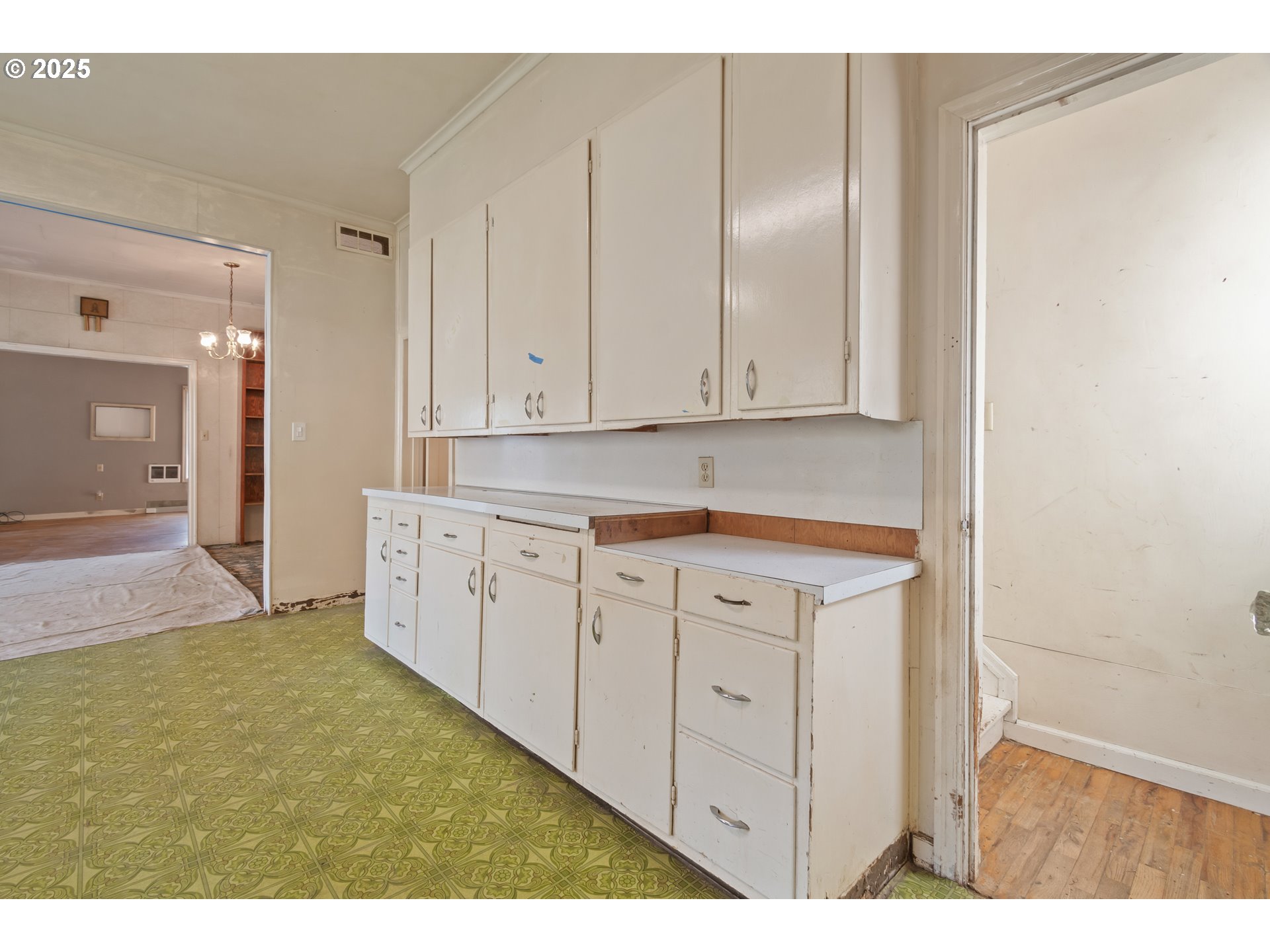 412 Gardner Avenue Drain, OR 97435 - Photo 13 of 35