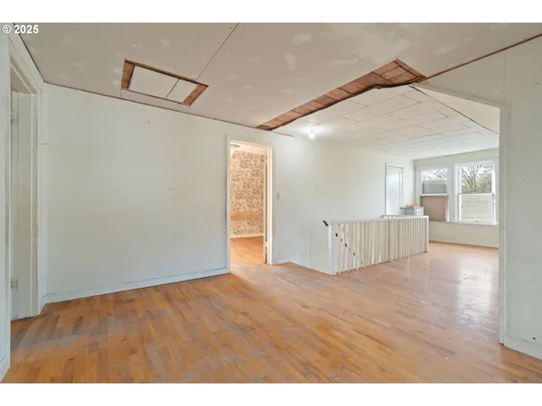 $249,000 | 412 Gardner Avenue, Drain, OR 97435