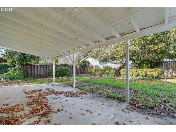 $249,000 | 412 Gardner Avenue, Drain, OR 97435