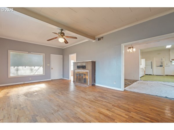 412 Gardner Avenue Drain, OR 97435 - Photo 6 of 35