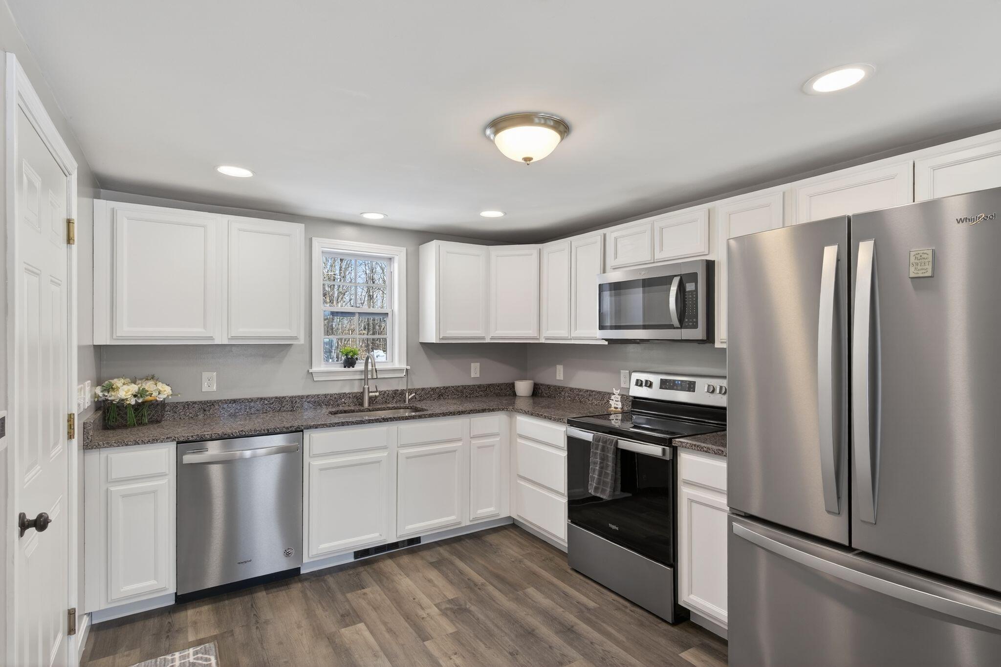 208 Boothby Road Limington, ME 04049 - Photo 5 of 25 208_Boothby_Rd_028