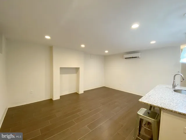 $1,950 | 928 P Street Northwest, Unit LL, Washington, DC 20001