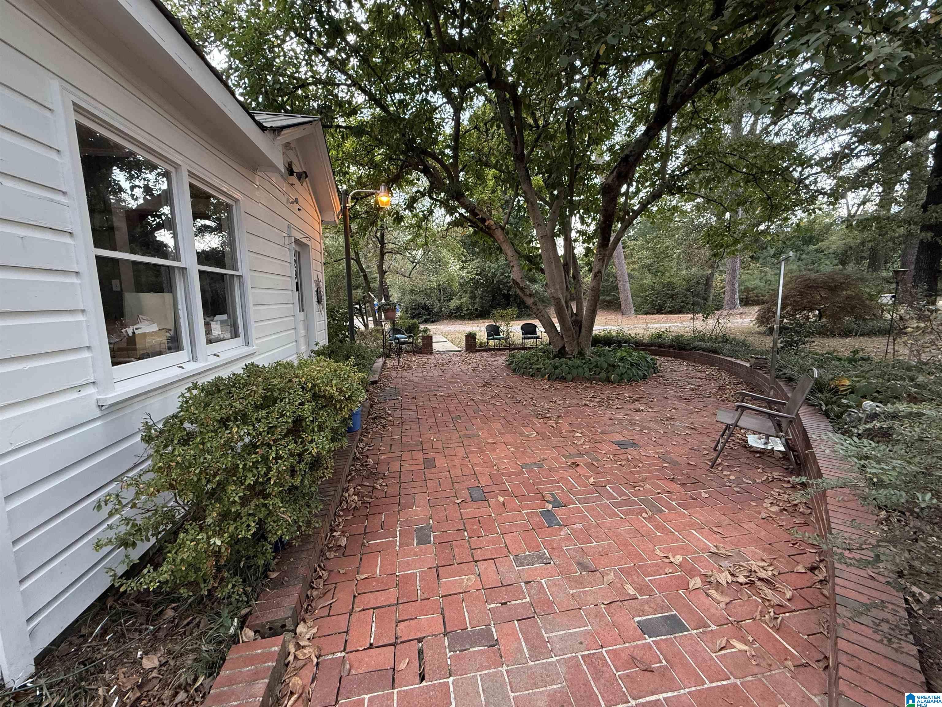 129 Forest Road Bessemer, AL 35023 - Photo 11 of 91