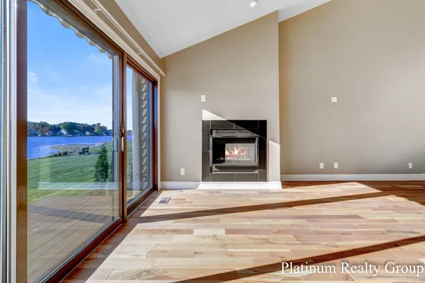 $840,000 | 15762 North Prospect Point Drive, Spring Lake, MI 49456