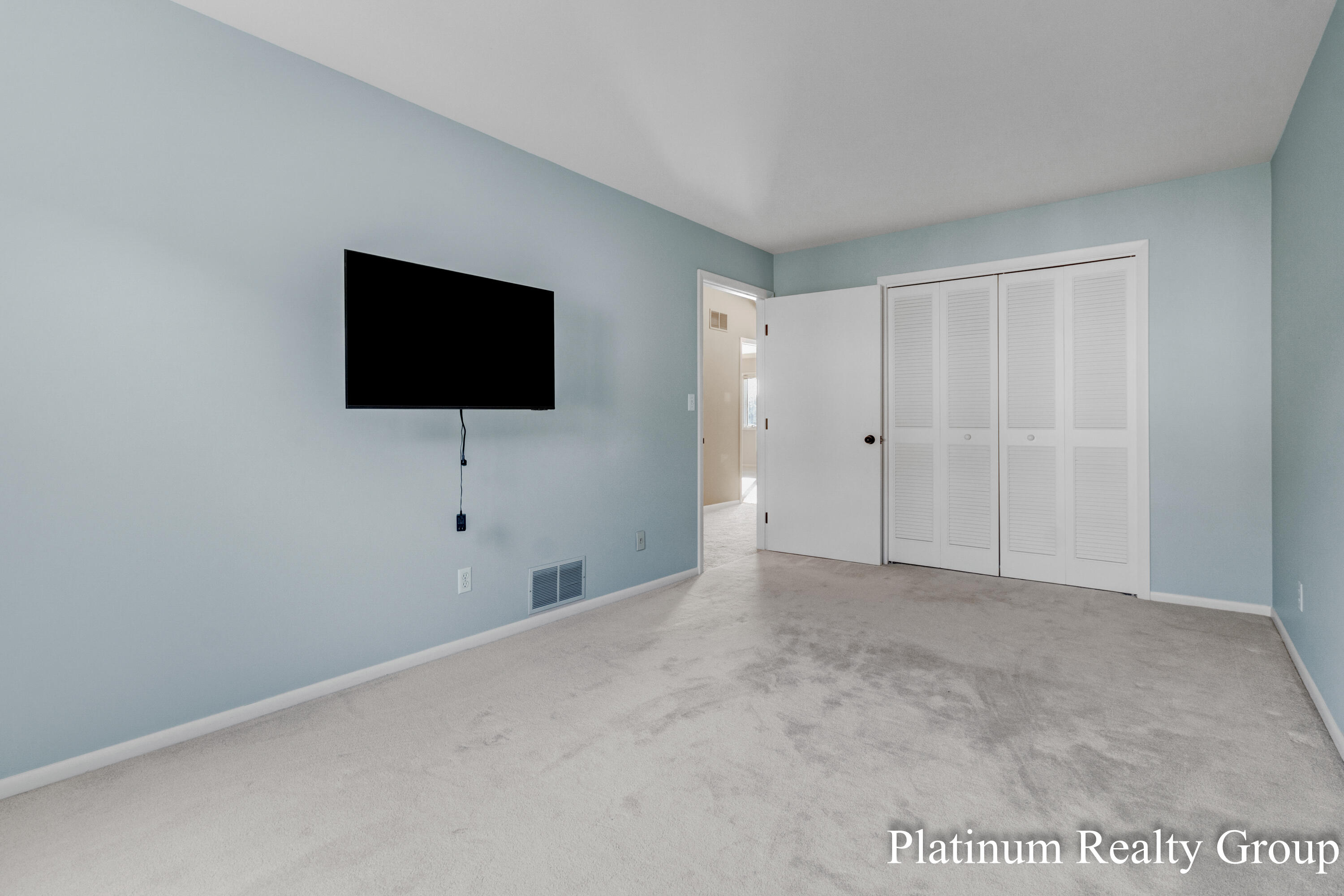 15762 North Prospect Point Drive Spring Lake, MI 49456 - Photo 44 of 60 Bedroom