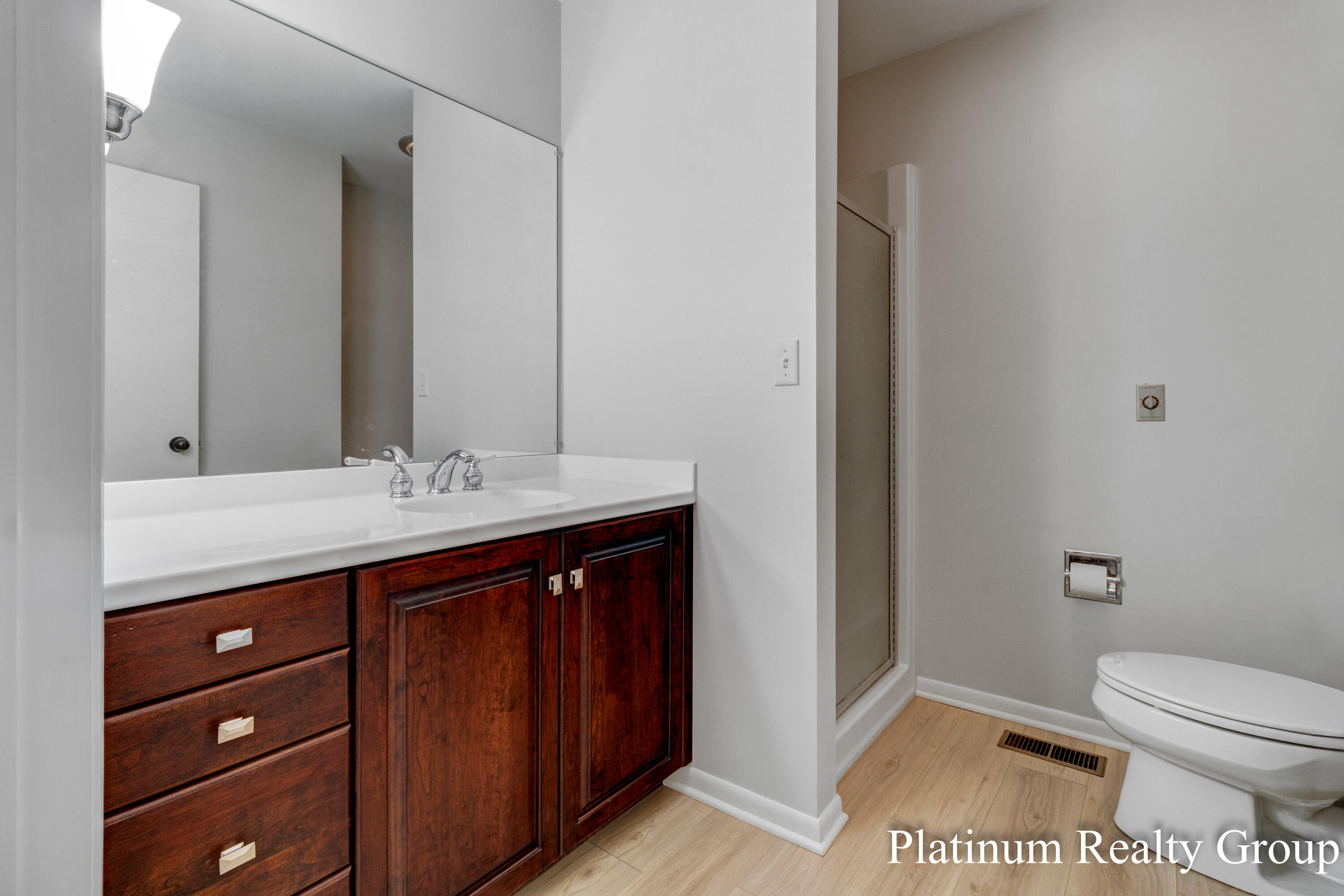 15762 North Prospect Point Drive Spring Lake, MI 49456 - Photo 45 of 60 Bathroom