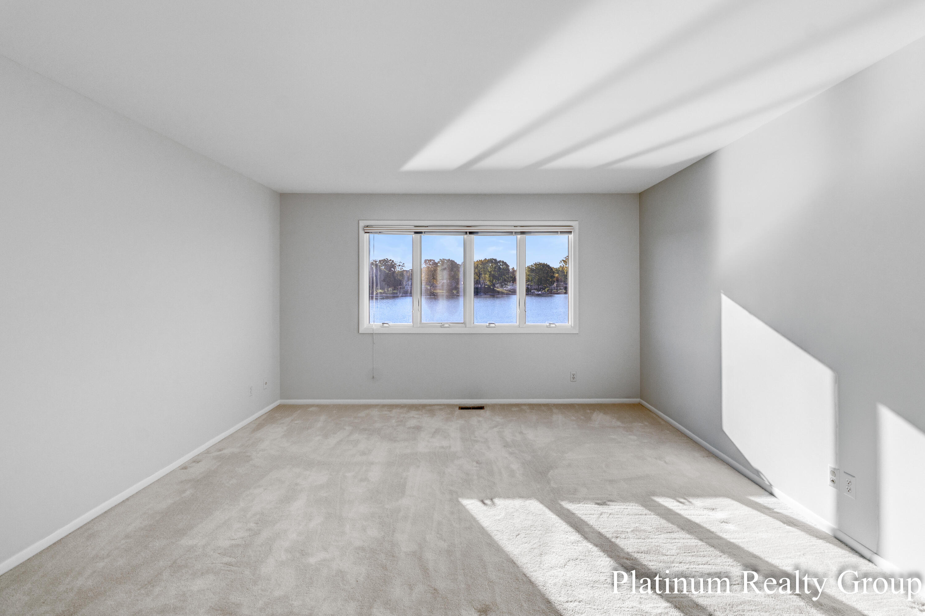 15762 North Prospect Point Drive Spring Lake, MI 49456 - Photo 47 of 60 Primary Bedroom