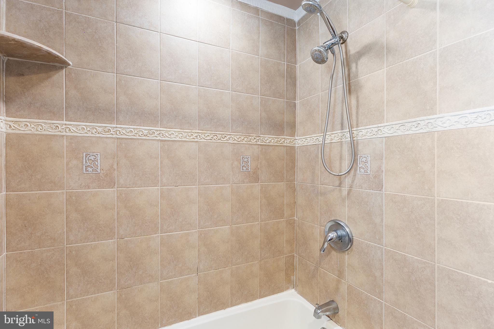 1609 Reed Street Philadelphia, PA 19146 - Photo 20 of 24 Gallery Image 20