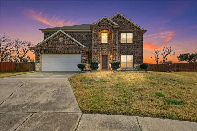 $438,000 | 700 Ireland Way, Wylie, TX 75098