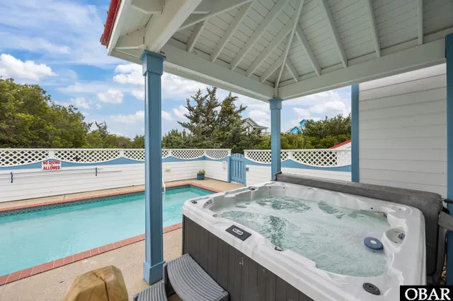 $925,000 | 41155 Channel Court, Unit 717, Avon, NC 27915