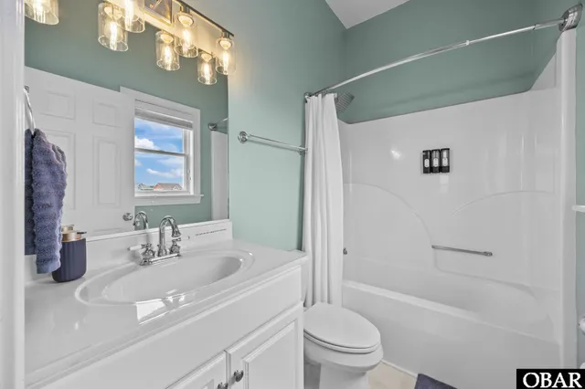 $925,000 | 41155 Channel Court, Unit 717, Avon, NC 27915