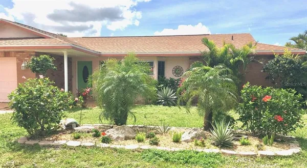 $2,950 | 6805 16th Ave Drive West, Bradenton, FL 34209