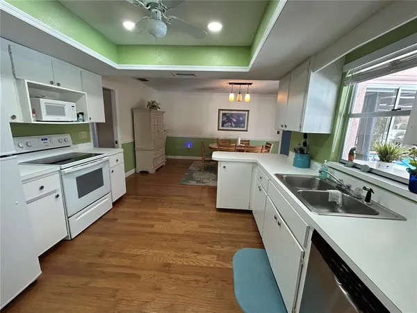 $2,950 | 6805 16th Ave Drive West, Bradenton, FL 34209
