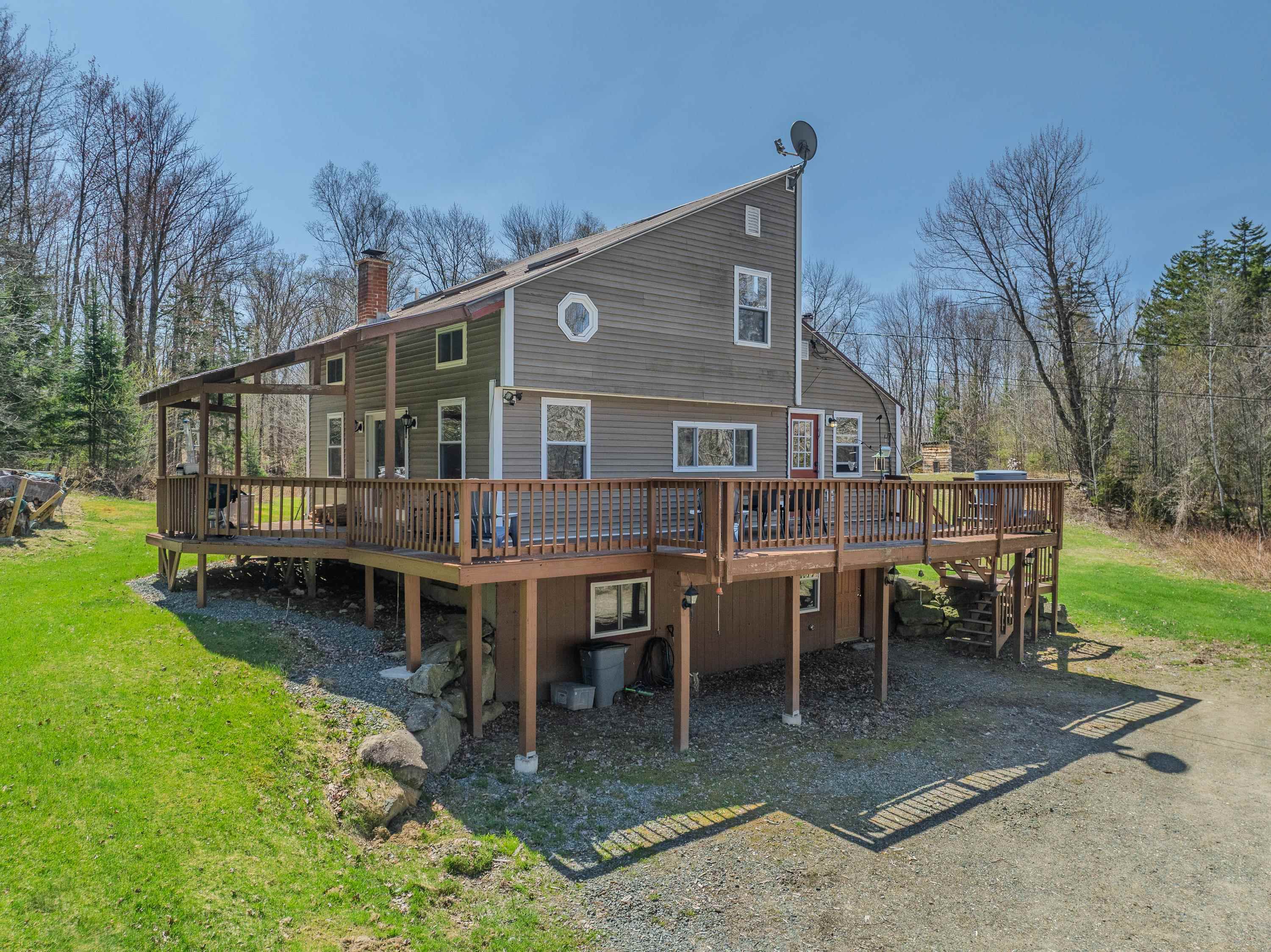 27 Hodge Road Lancaster, NH 03584 - Photo 1 of 39