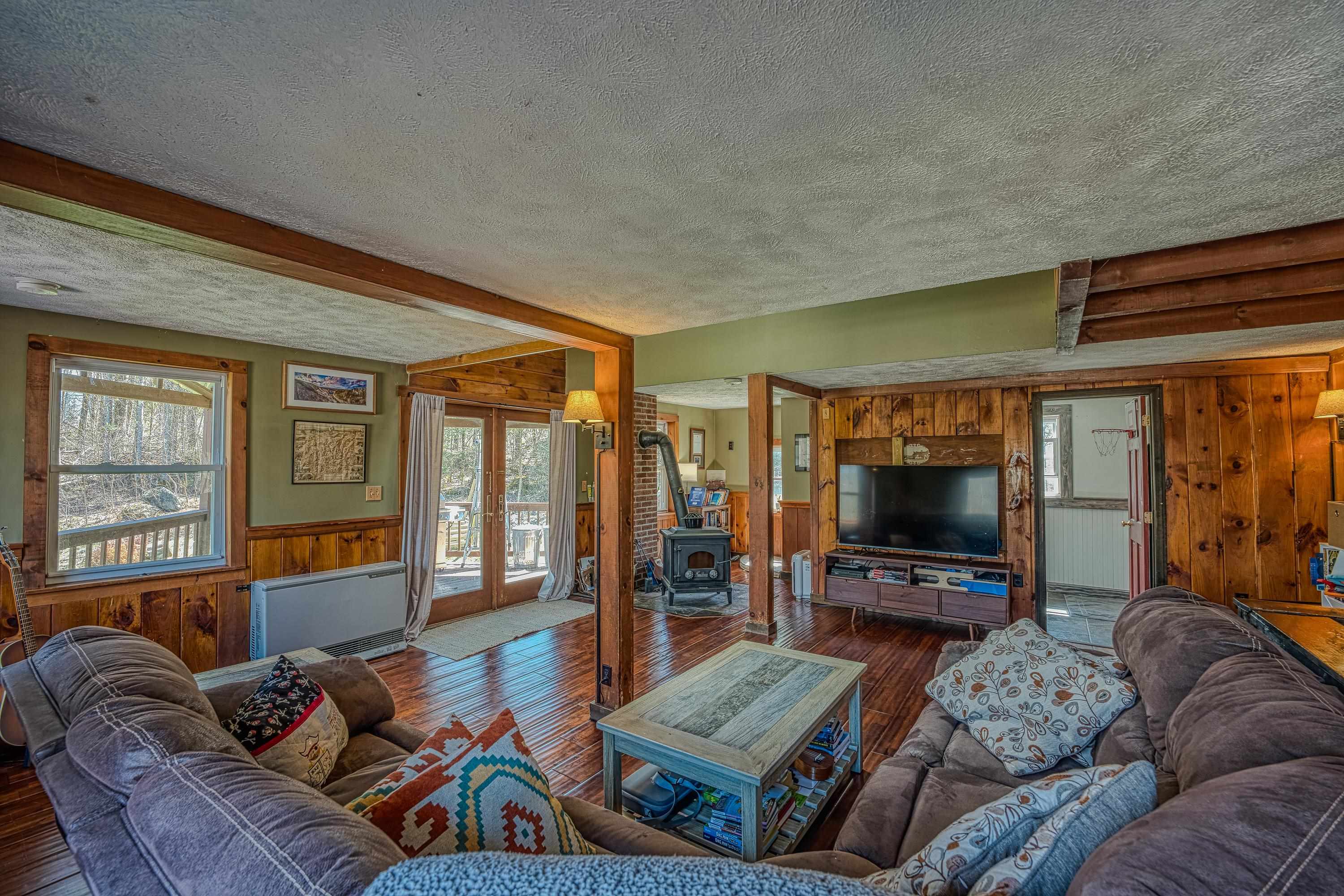 27 Hodge Road Lancaster, NH 03584 - Photo 11 of 39