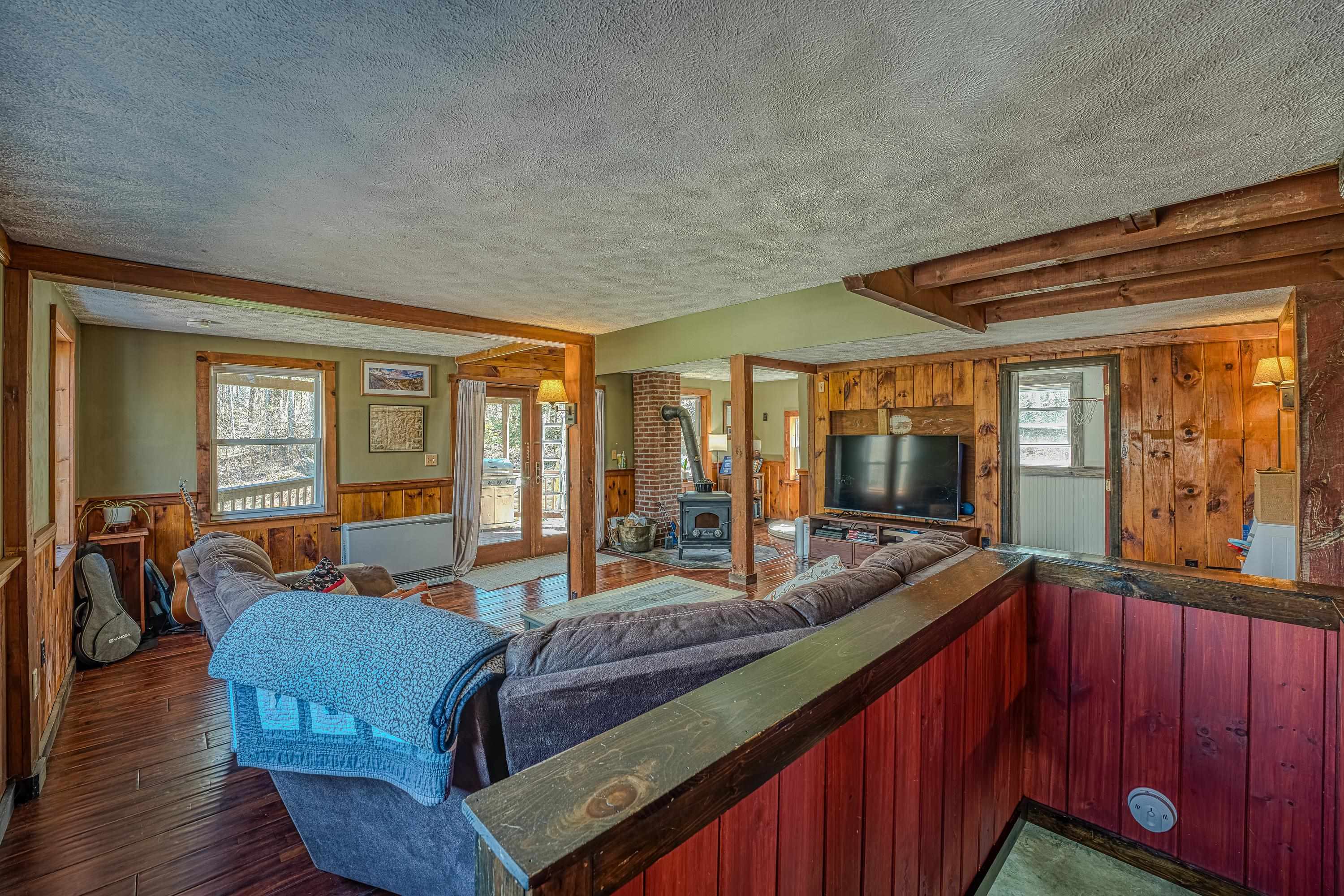 27 Hodge Road Lancaster, NH 03584 - Photo 10 of 39