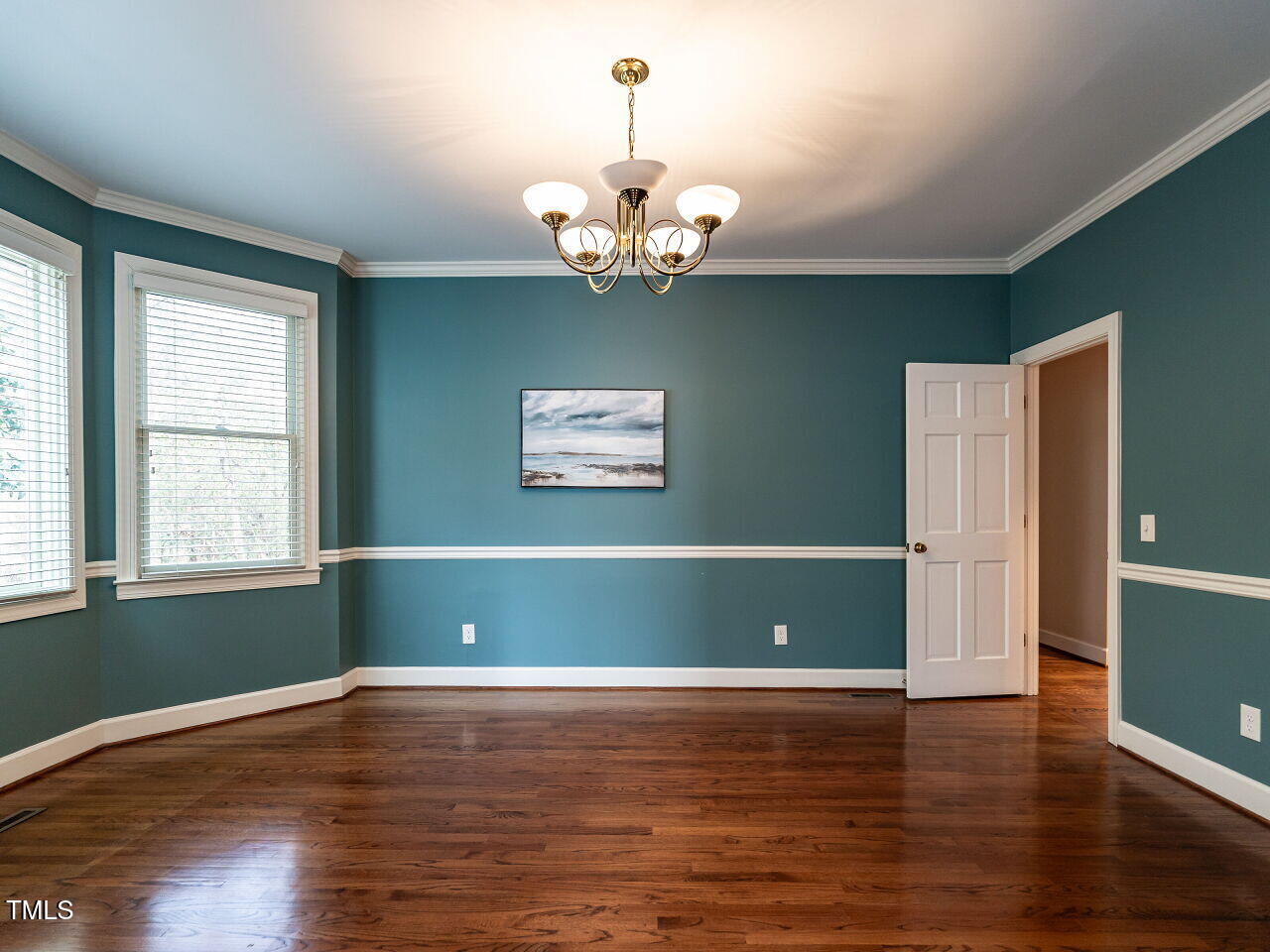 2512 Winterbury Court Raleigh, NC 27607 - Photo 9 of 34 009-1280x960-dining-room