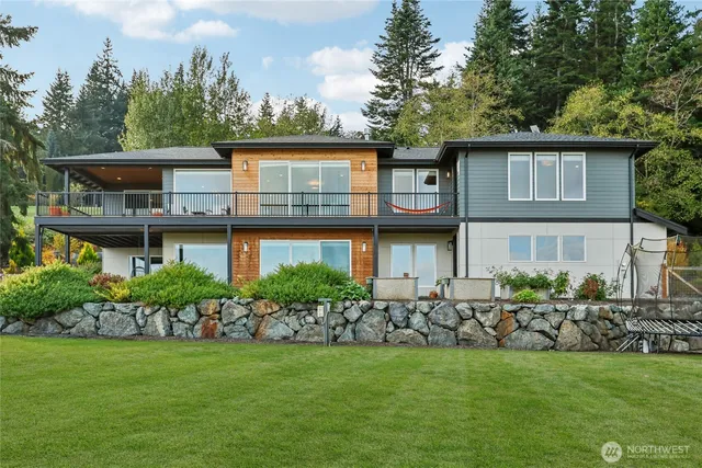 $1,595,000 | 505 South Michelle Drive, Camano Island, WA 98282