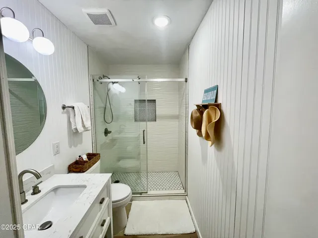 $198,000 | 301 Lullwater Drive, Unit 285, Panama City Beach, FL 32413