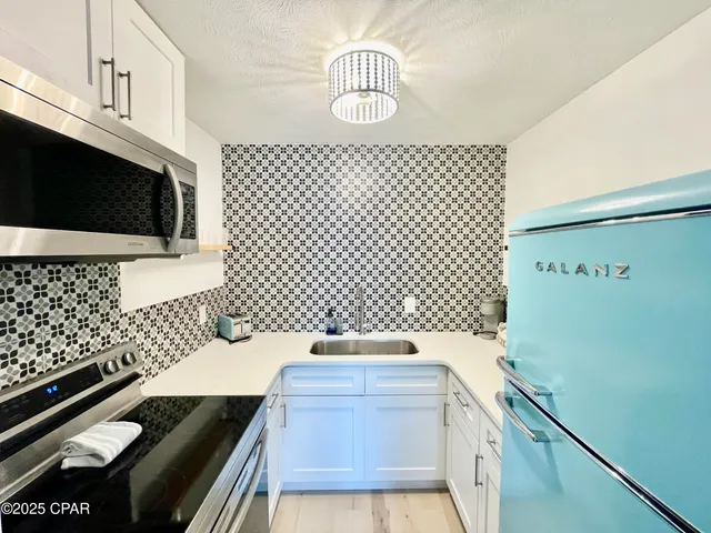 $198,000 | 301 Lullwater Drive, Unit 285, Panama City Beach, FL 32413