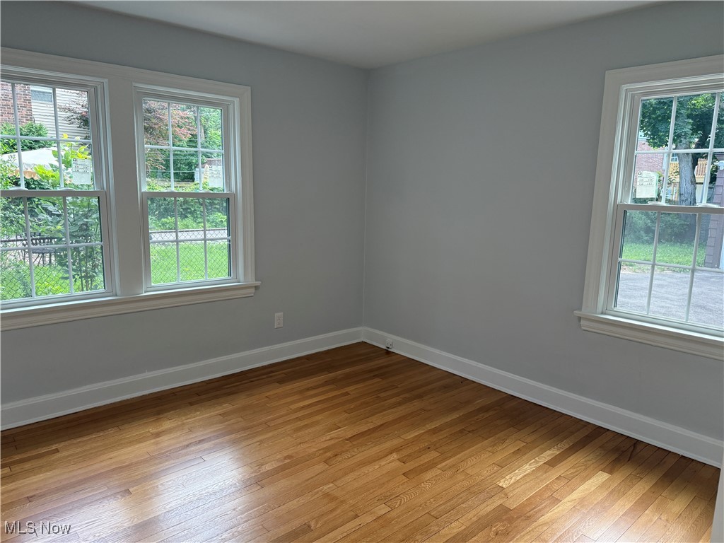 3698 Normandy Road Cleveland, OH 44120 - Photo 21 of 50 1st floor bedroom